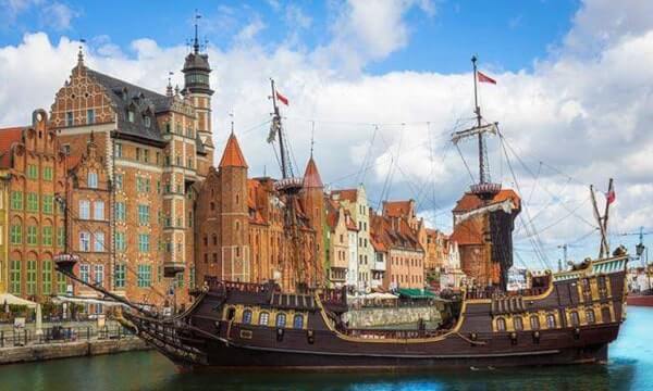 Warsaw • Gdansk